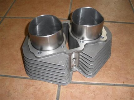 Kit 880cc compression 10:5:1 pour bielles 533 disponible sur commande